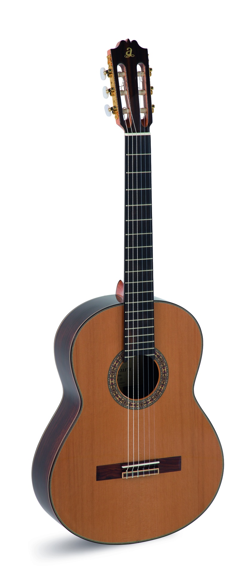 GUITARRA-CLASICA-ADMIRA-A15-SERIE-ARTESANIA_All_1354_1.jpeg