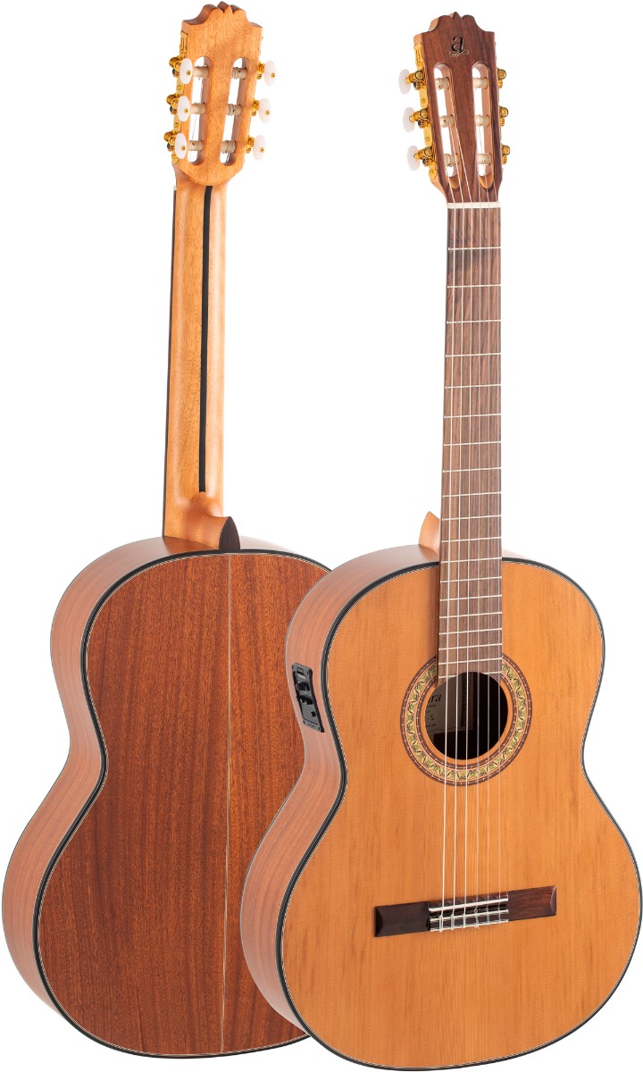 GUITARRA-CLASICA-ADMIRA-A2-ELECTRIFICADA-CON-FISHMAN-SERIE-ARTESANIA_All_1657_1.jpeg