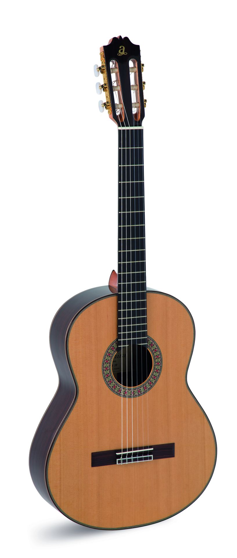 GUITARRA-CLASICA-ADMIRA-A20-SERIE-ARTESANIA_All_1355_1.jpeg