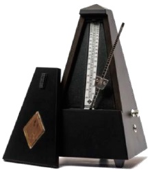 METRONOMO-DE-PIRAMIDE-WITTNER-NEGRO-MW816M_All_1095_1.jpeg